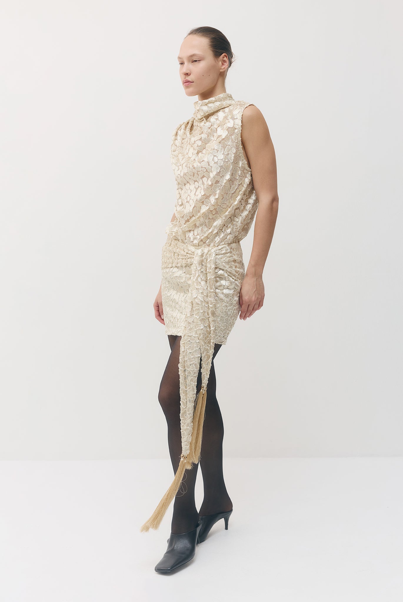 SABINA MUSAYEV - devore_w_foil_cava_fw_26_27