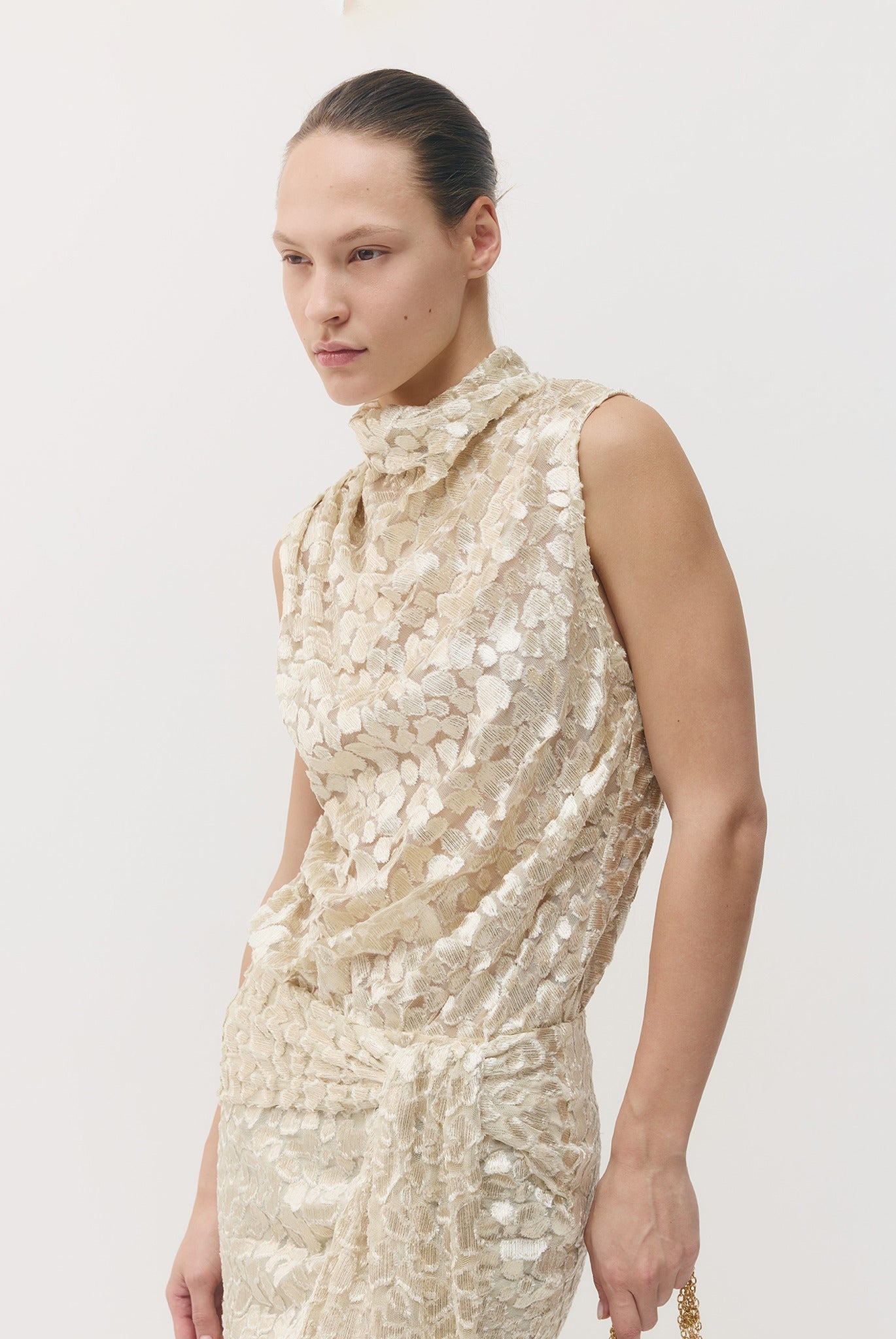 SABINA MUSAYEV - devore_w_foil_cava_fw_26_27