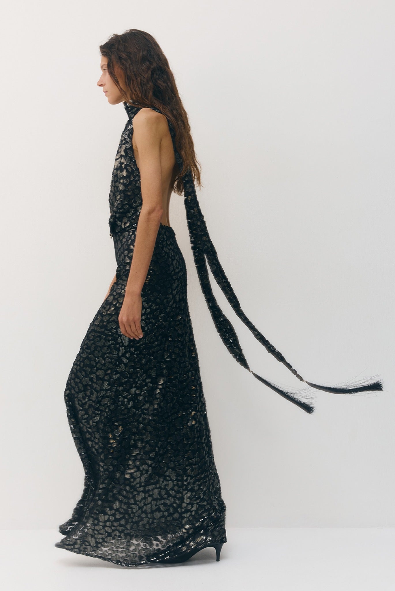 SABINA MUSAYEV - devore_w_foil_midnight_silver_fw_26_27