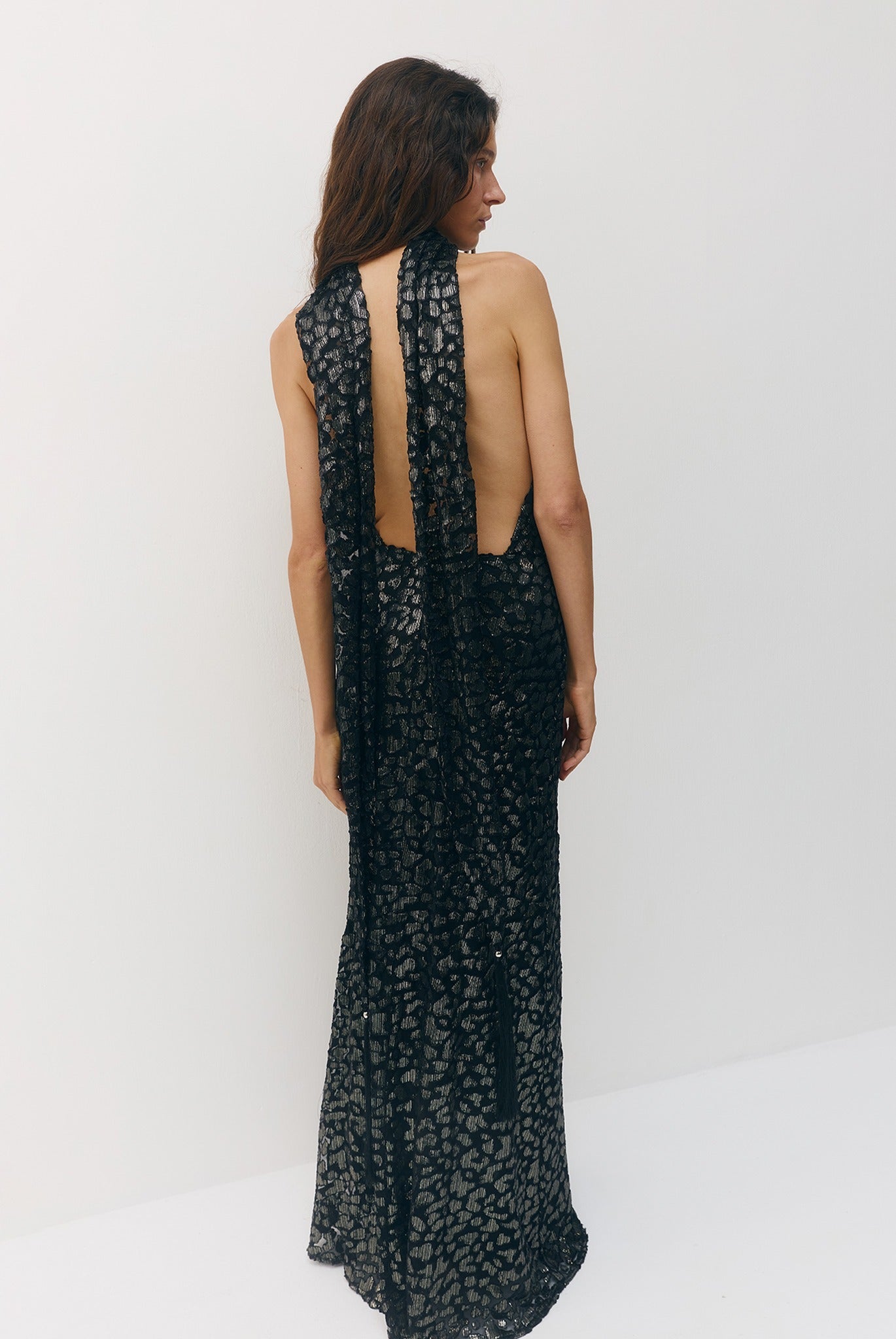 SABINA MUSAYEV - devore_w_foil_midnight_silver_fw_26_27