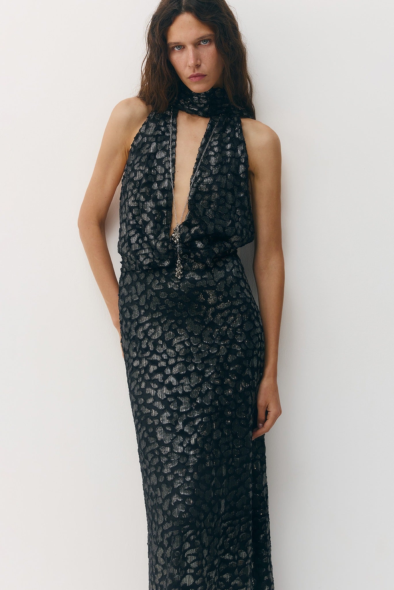 SABINA MUSAYEV - devore_w_foil_midnight_silver_fw_26_27