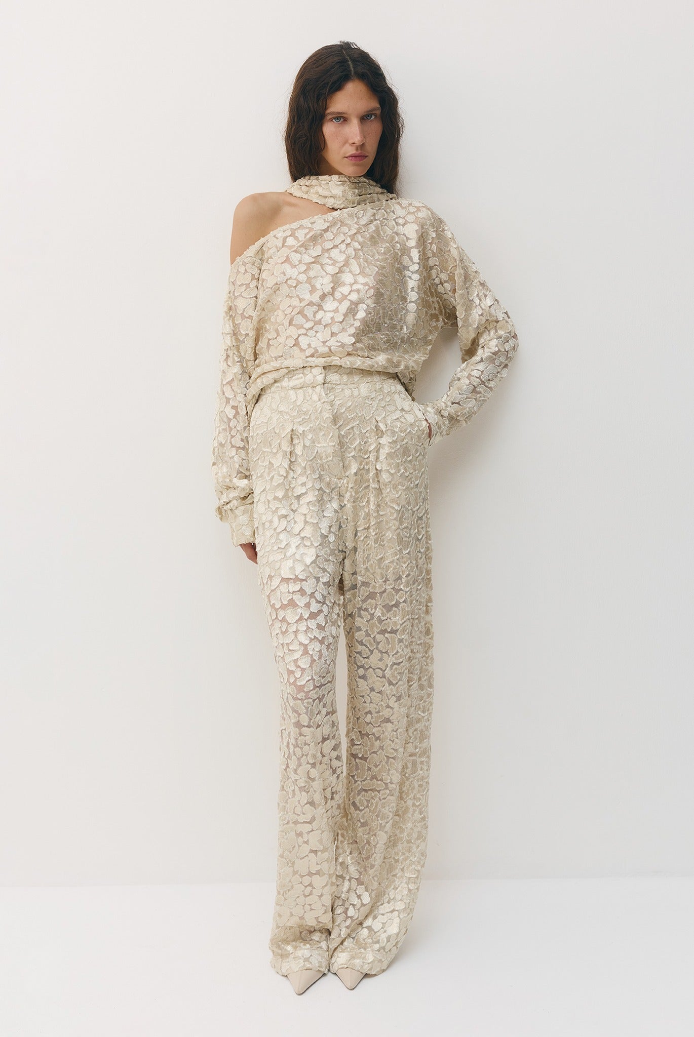 SABINA MUSAYEV - devore_w_foil_cava_fw_26_27