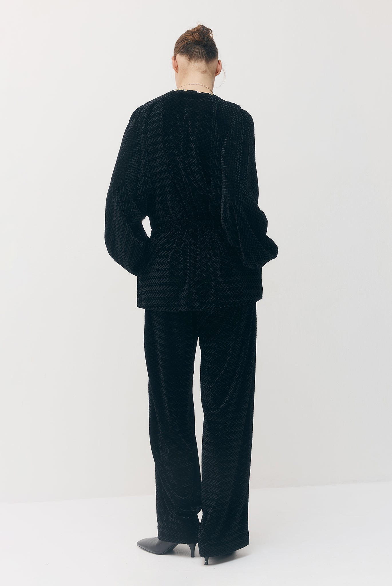 SABINA MUSAYEV - embossed_velvet_black_fw_26_27