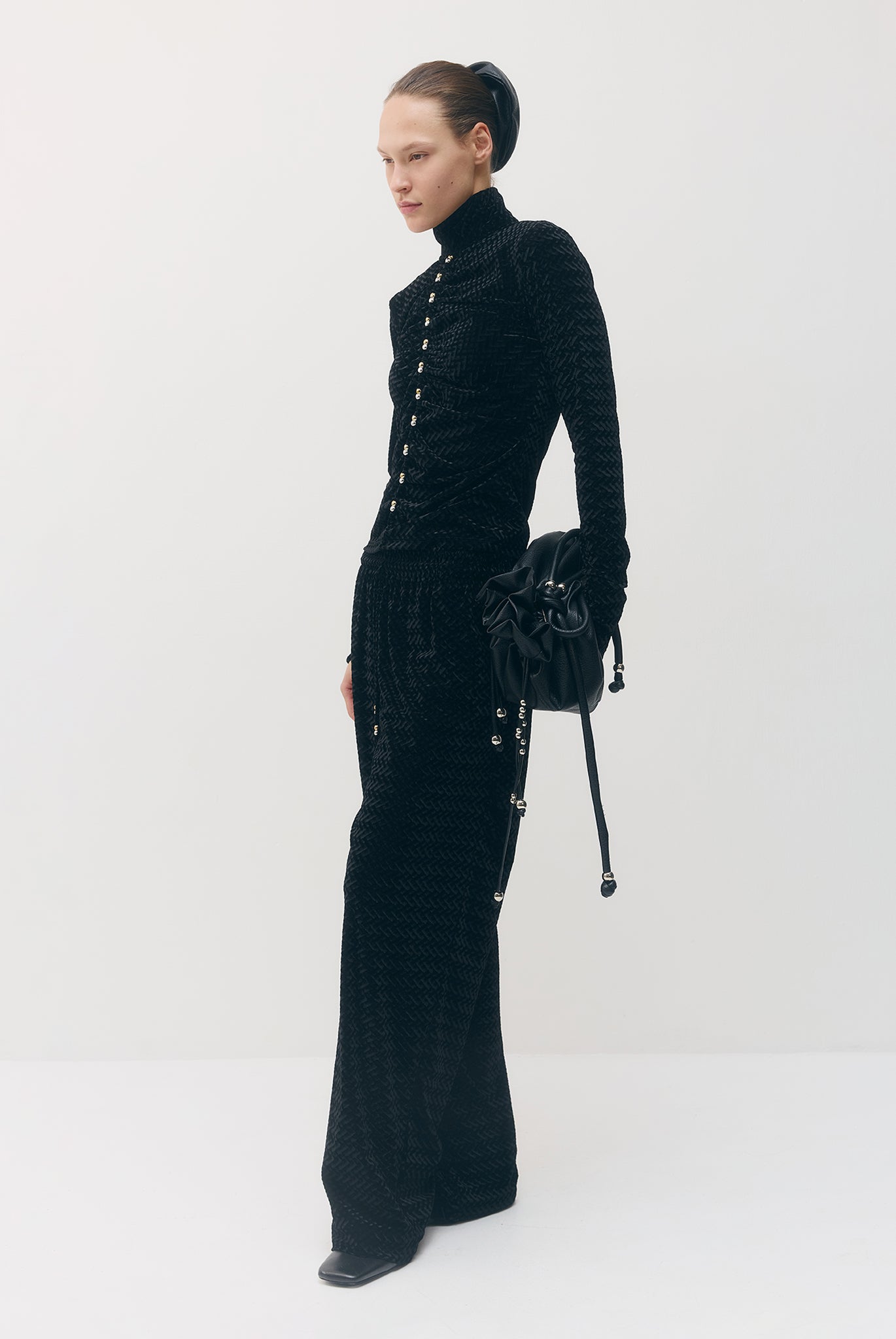 SABINA MUSAYEV - embossed_velvet_black_fw_26_27